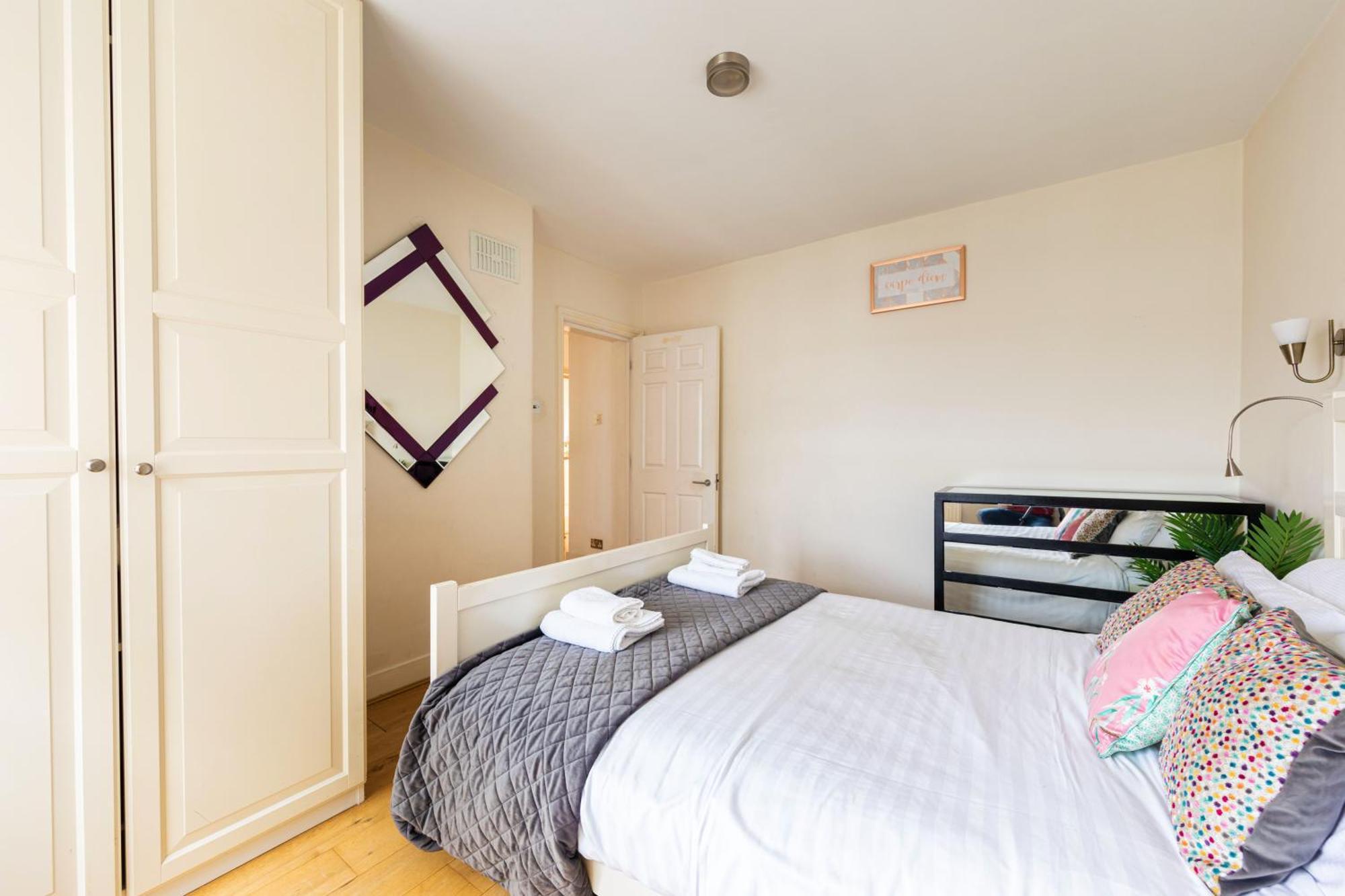 Prime Location One-Bed By Bond Street Apartment Лондон Екстериор снимка